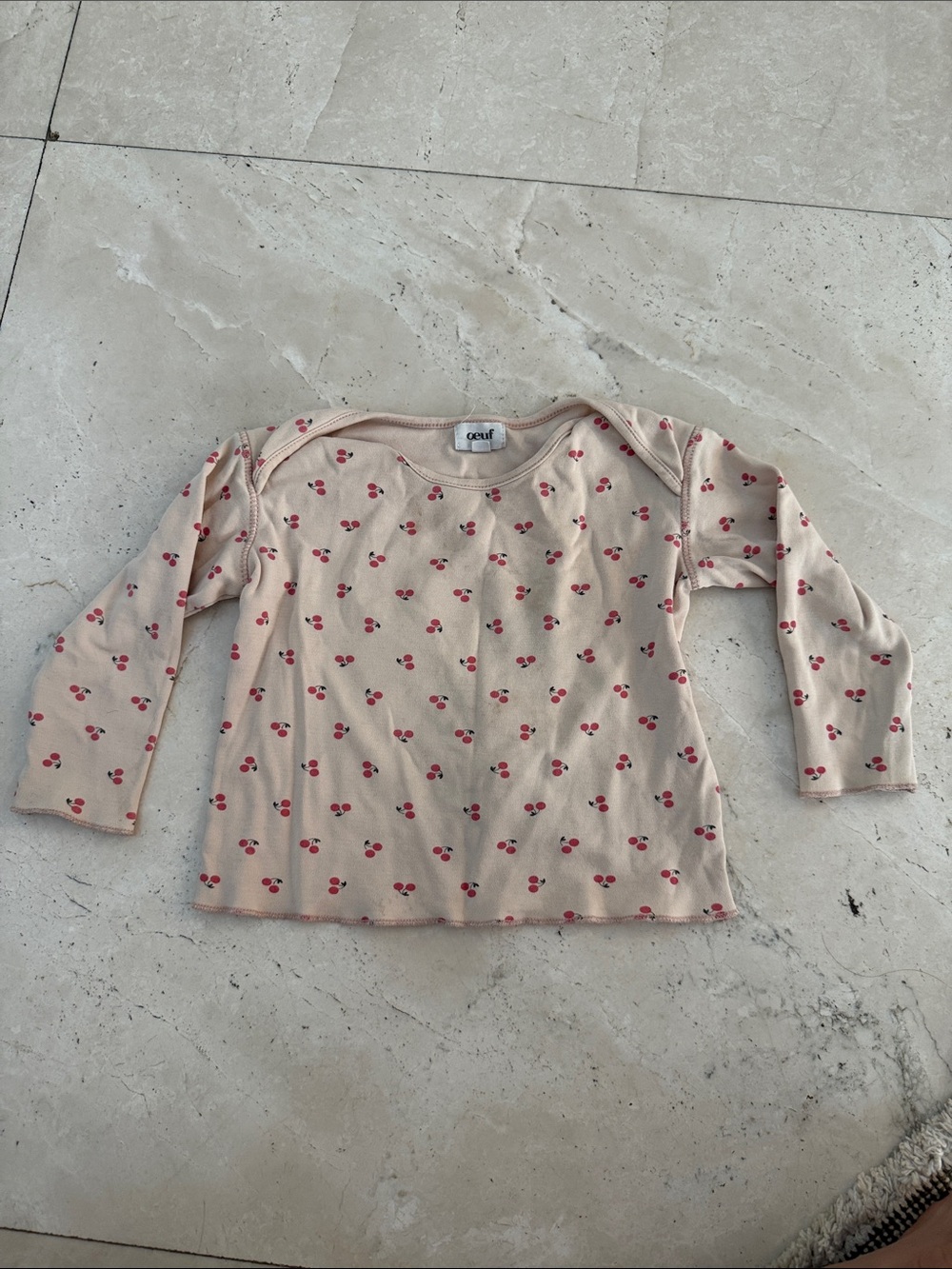 Oeuf Cream Long-Sleeve Top with Red Cherry Print